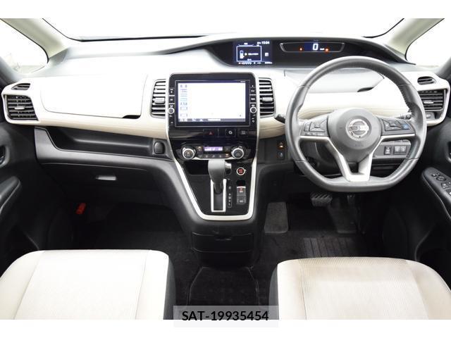 Nissan SERENA 2017-06 8284325-10