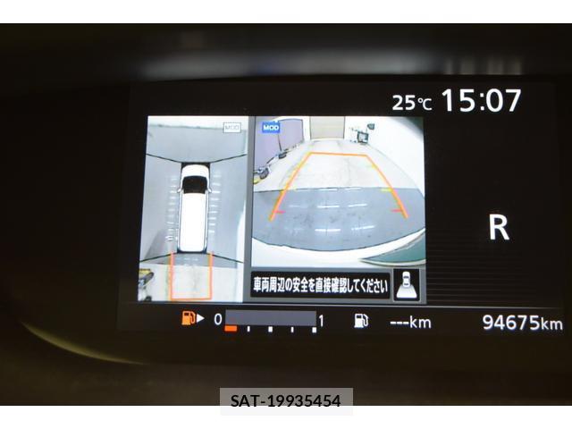 Nissan SERENA 2017-06 8284325-12