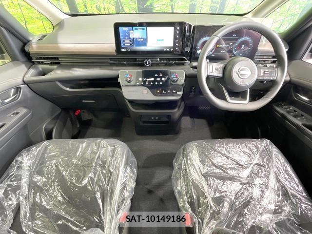 Nissan SERENA 2026-05 8284503-1