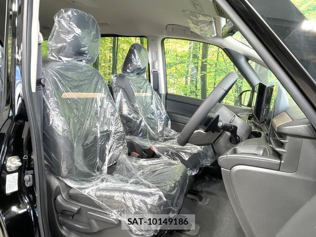 Nissan SERENA 2026-05 8284503-7