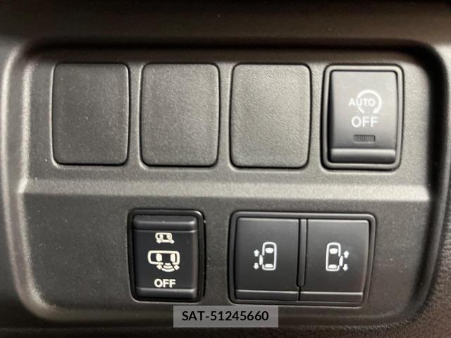 Nissan SERENA 2019-09 8284567-4