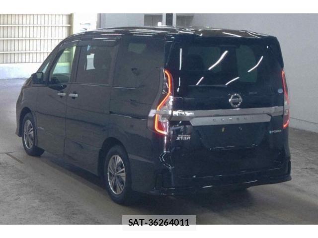 Nissan SERENA 2021-09 8284666-3