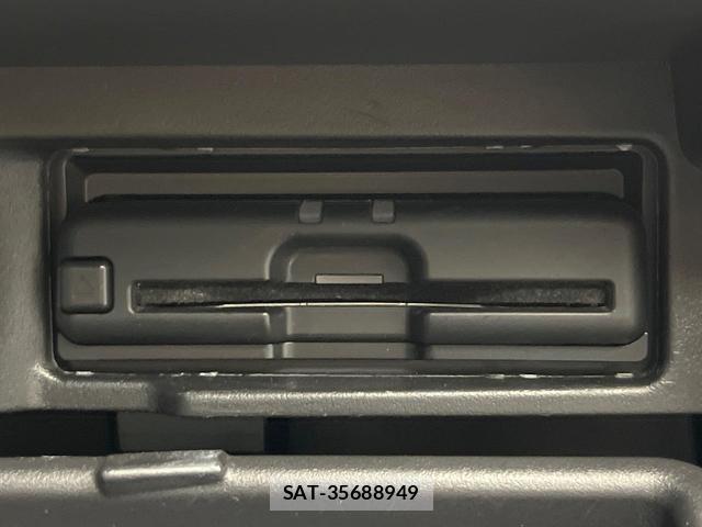 Nissan SERENA 2019-09 8284900-5