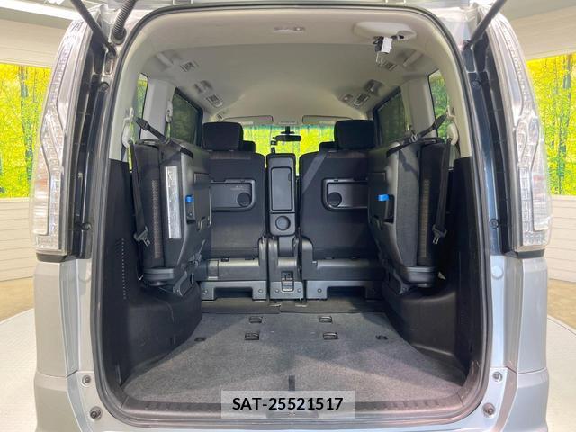 Nissan SERENA 2014-09 8284948-10