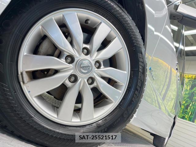 Nissan SERENA 2014-09 8284948-13