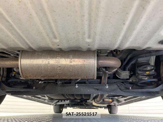Nissan SERENA 2014-09 8284948-18