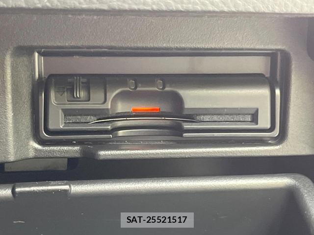 Nissan SERENA 2014-09 8284948-4
