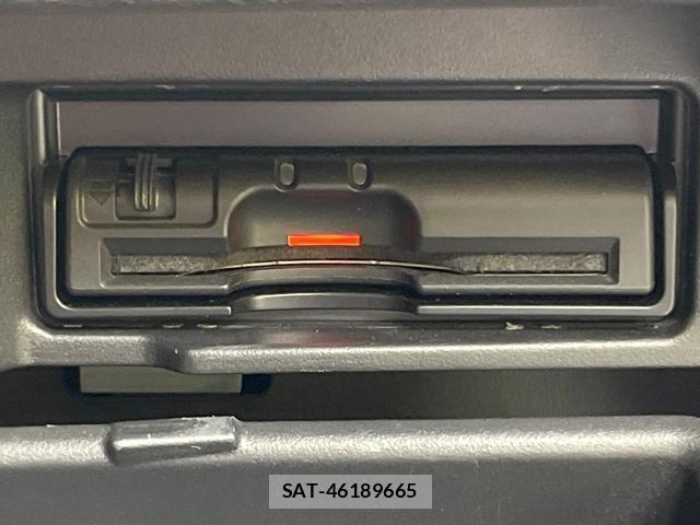 Nissan SERENA 2016-12 8284952-6