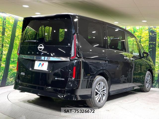 Nissan SERENA 2024-09 8285213-17