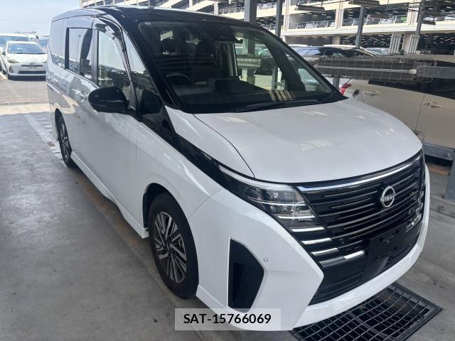 Nissan SERENA 2024-05 8285385-0