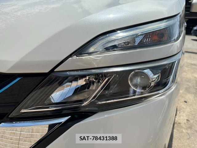 Nissan SERENA 2018-05 8285446-17