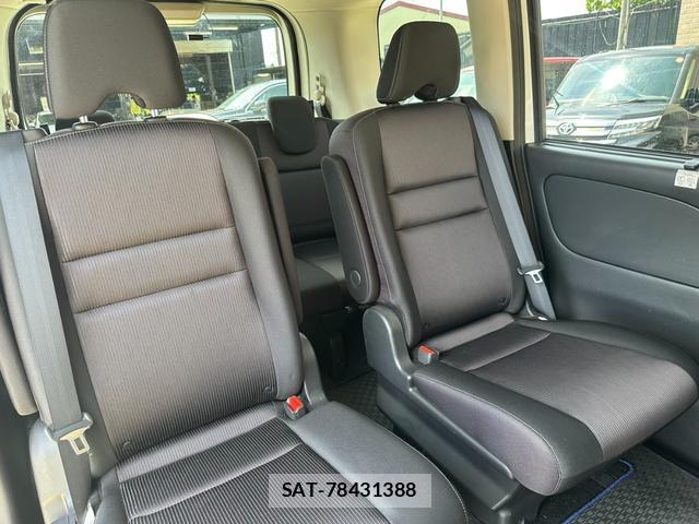 Nissan SERENA 2018-05 8285446-7