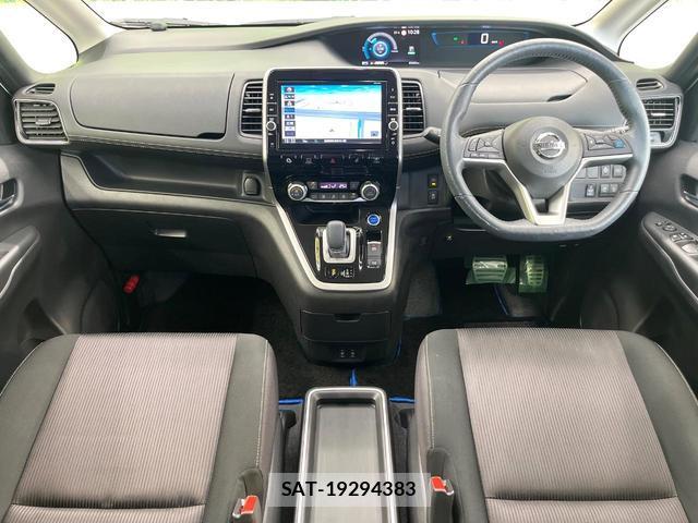 Nissan SERENA 2018-09 8285468-1