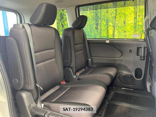 Nissan SERENA 2018-09 8285468-8