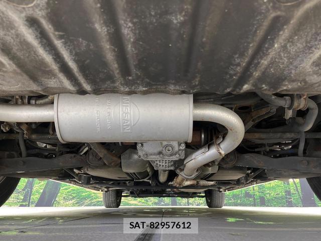 Nissan SERENA 2013-09 8285503-18
