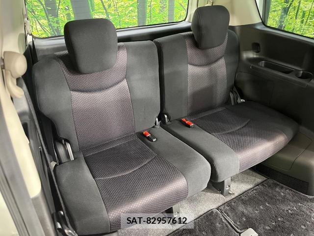 Nissan SERENA 2013-09 8285503-9