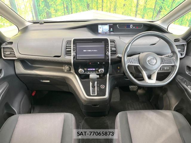 Nissan SERENA 2018-03 8285631-1