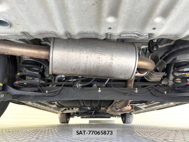 Nissan SERENA 2018-03 8285631-18