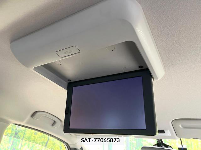 Nissan SERENA 2018-03 8285631-2