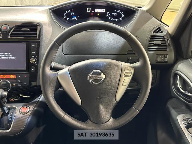 Nissan SERENA 2014-03 8285868-10