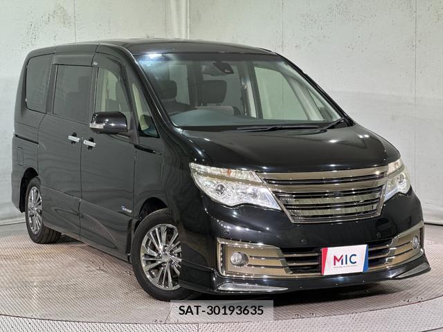 Nissan SERENA 2014-03 8285868-14