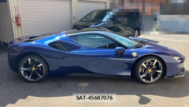 Ferrari SF90 Stradale 2023-08 8281115-3