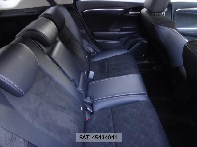 Honda SHUTTLE 2019-01 8282929-11