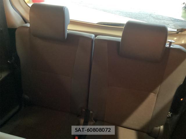 Toyota SIENTA 2021-06 8276740-12