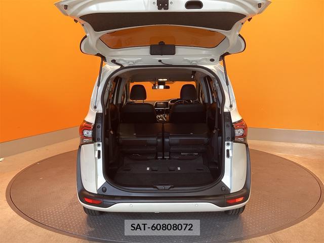 Toyota SIENTA 2021-06 8276740-14