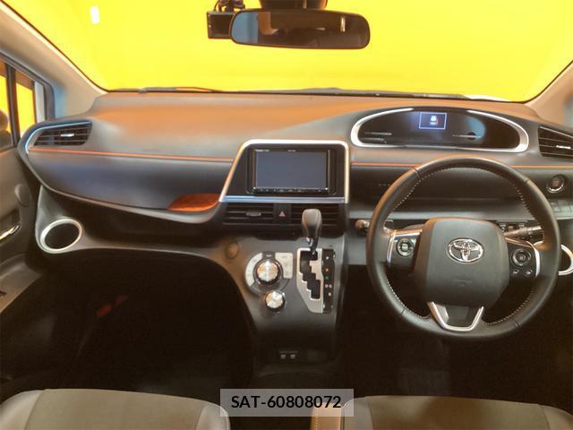 Toyota SIENTA 2021-06 8276740-17