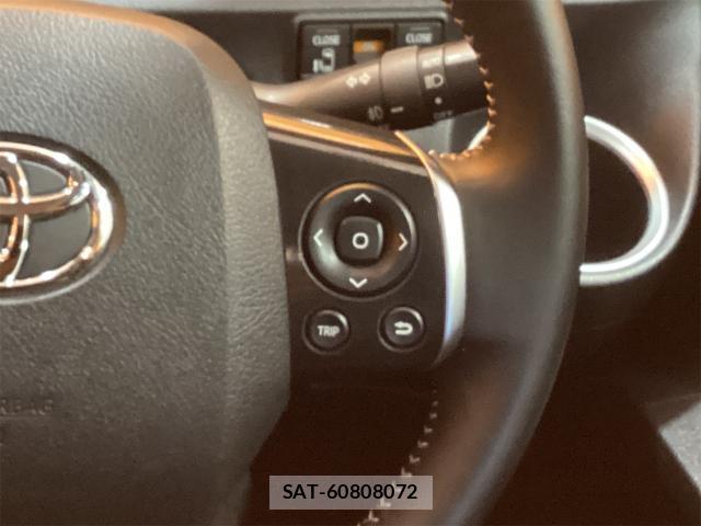 Toyota SIENTA 2021-06 8276740-19