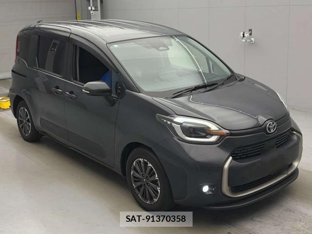 Toyota SIENTA 2023-11 8276999-0