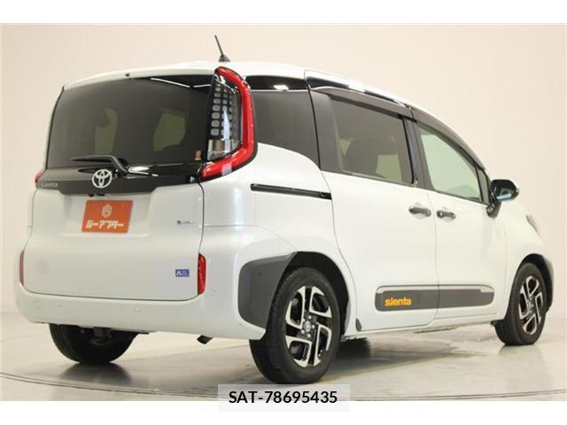 Toyota SIENTA 2025-02 8277355-11