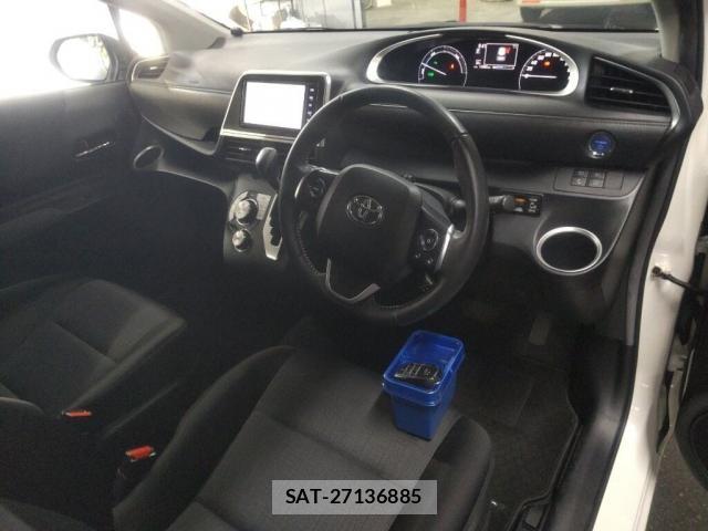 Toyota SIENTA 2021-06 8277423-2