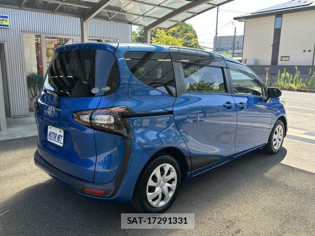 Toyota SIENTA 2016-11 8277613-1
