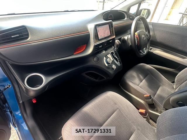 Toyota SIENTA 2016-11 8277613-14