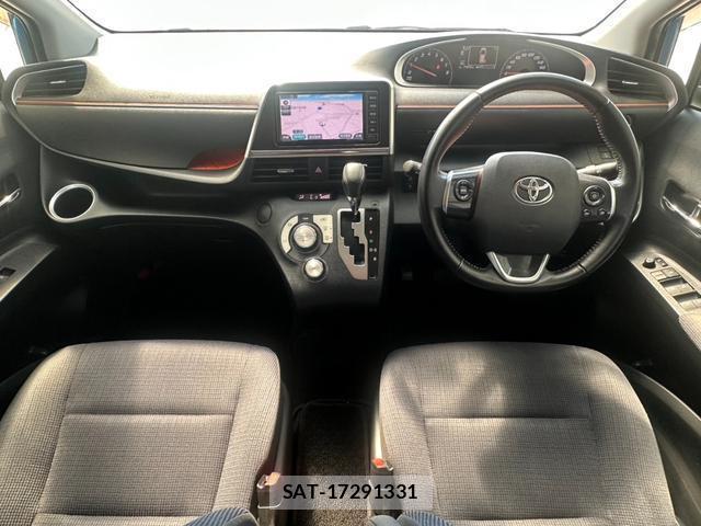 Toyota SIENTA 2016-11 8277613-2