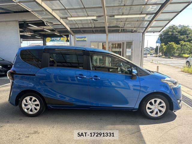 Toyota SIENTA 2016-11 8277613-3