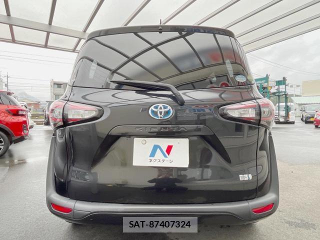 Toyota SIENTA 2018-12 8277813-14
