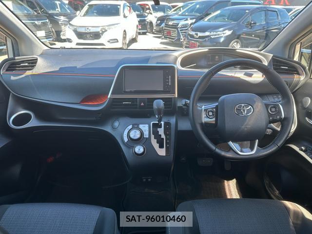 Toyota SIENTA 2020-10 8277855-1