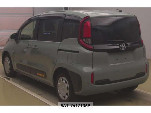 Toyota SIENTA 2023-08 8278275-4