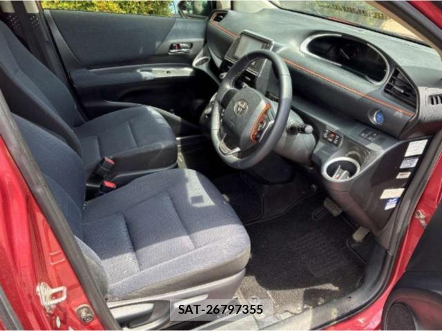 Toyota SIENTA 2016-03 8278437-2