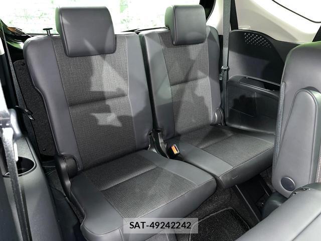 Toyota SIENTA 2018-08 8278797-8