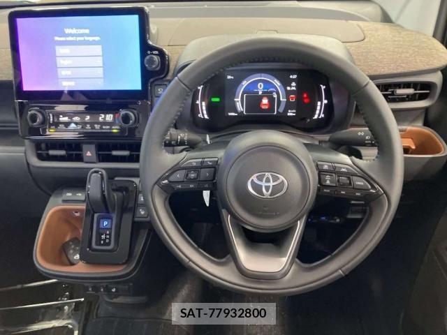 Toyota SIENTA 2024-09 8278910-2