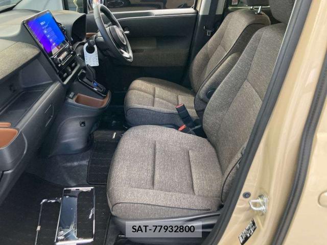 Toyota SIENTA 2024-09 8278910-5