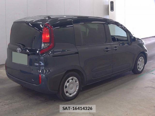 Toyota SIENTA 2022-09 8278912-4