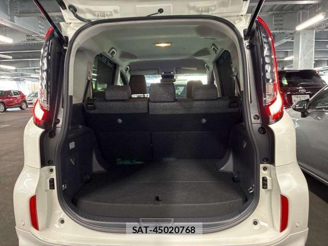 Toyota SIENTA 2023-07 8278928-6