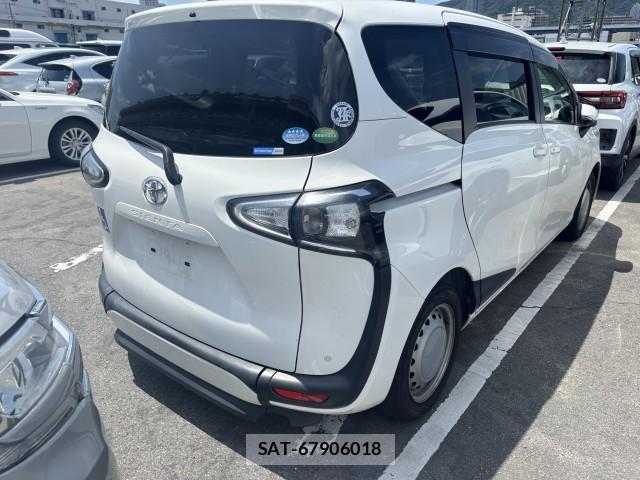 Toyota SIENTA 2021-05 8278984-4