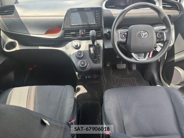 Toyota SIENTA 2021-05 8278984-6