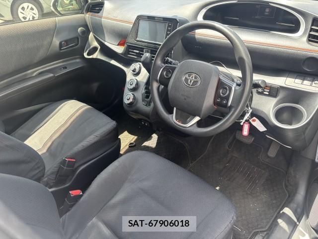 Toyota SIENTA 2021-05 8278984-7